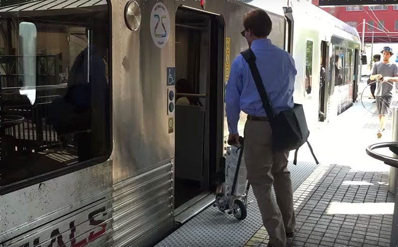 The URB-E compact electric scooter is the perfect last mile commuting solution.